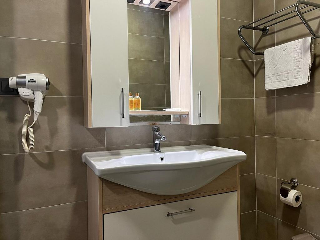 Akcayzeytin Otel エクステリア 写真